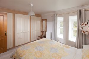 Bedroom - click for photo gallery